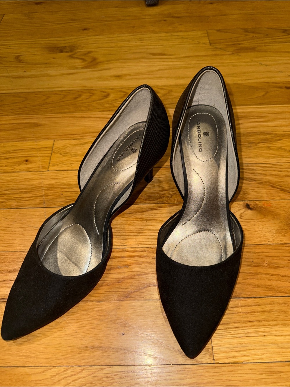 Bandolino Black Pointed D'Orsay Pumps